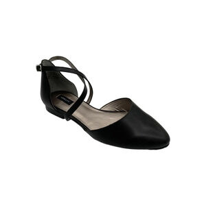 Array Women's Pixie Slip-On Flat Black Leather - Medium